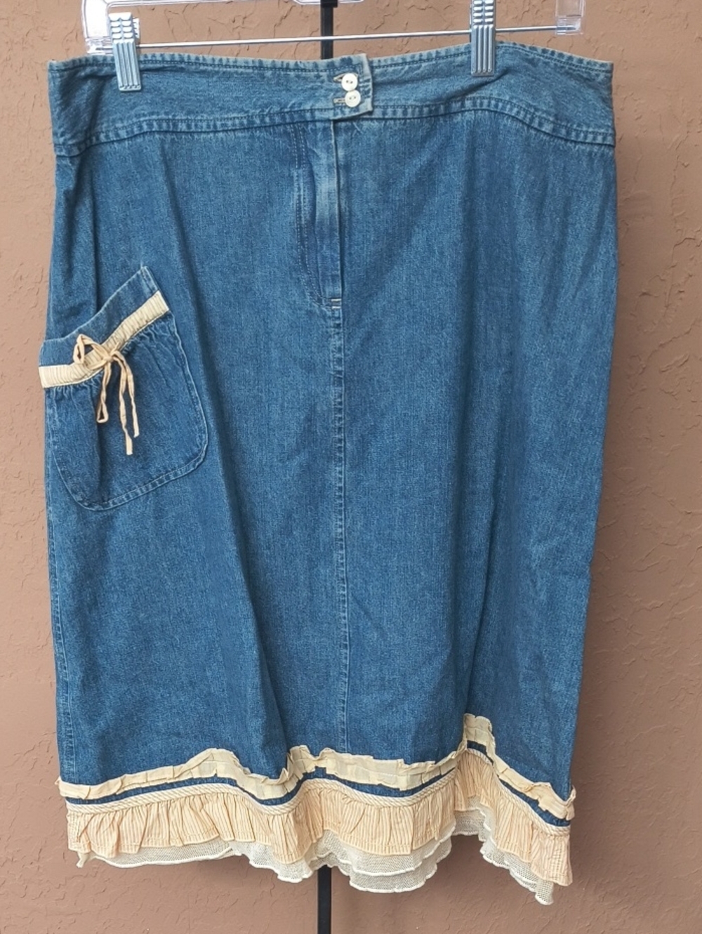 J. Jill Distressed Denim Skirt with Ruffled Lace Trim Size 12 P